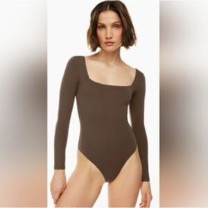 Babaton Contour Long Sleeve Bodysuit Rich Mocha Brown Size Small Square Neck NWT